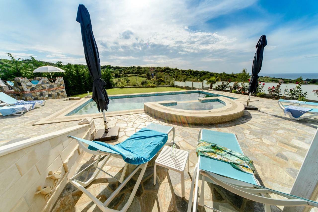 חניוטי Villa Alina מראה חיצוני תמונה